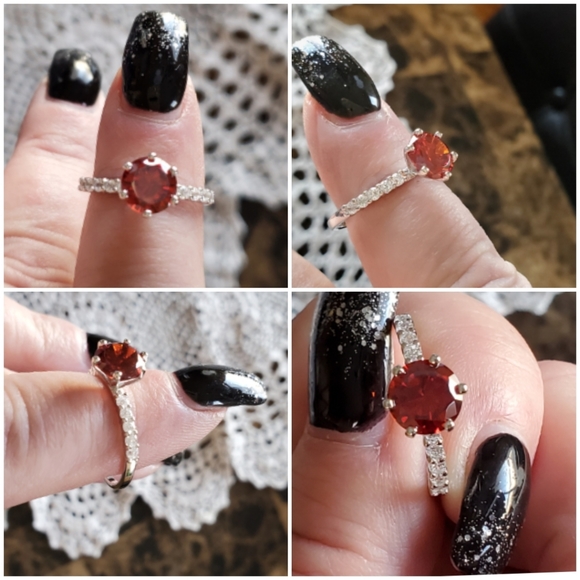 Genuine 2ct Red Garnet Ring Size 8 - Picture 3 of 8